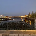 River Terrace - With 170 Sqm Private Terrace Daire *