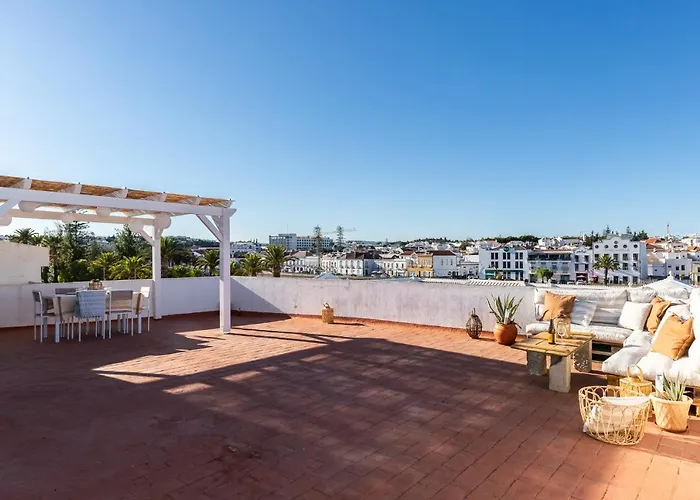 River Terrace - With 170 Sqm Private Terrace Appartamento *