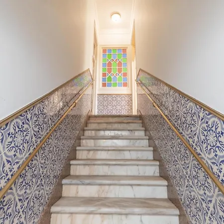 River Terrace - With 170 Sqm Private Terrace Apartment