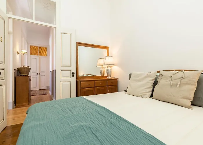 River Terrace - With 170 Sqm Private Terrace *