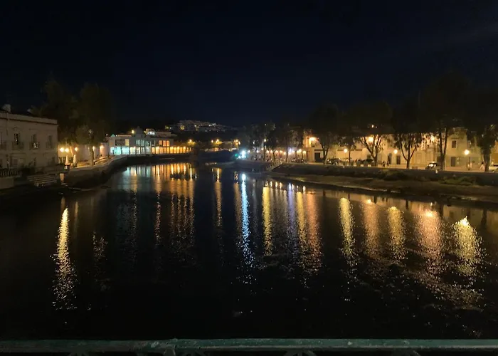 River Terrace - With 170 Sqm Private Terrace *