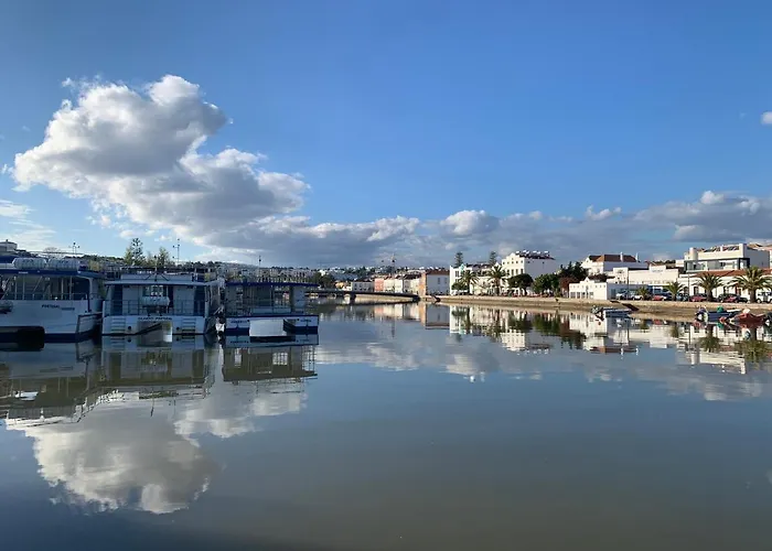 Apartamento River Terrace - With 170 Sqm Private Terrace